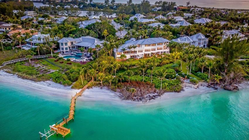 aerial view of Boca